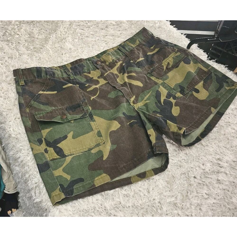 Vintage Ranger Made in USA Camouflage Cargo Bush Shorts Size 48 Heavy Duty Twill